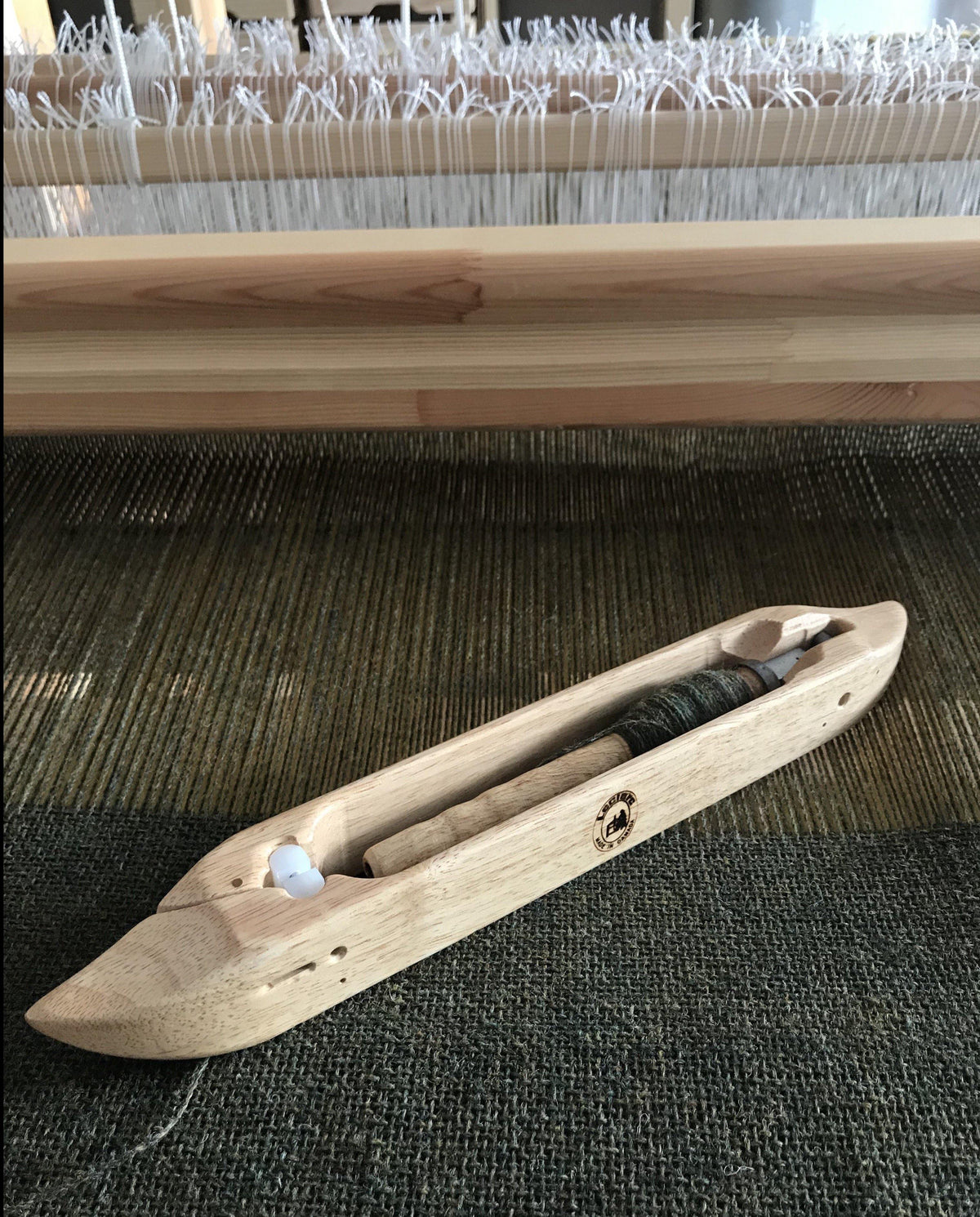 Leclerc End Feed Shuttle - theweavingroom
