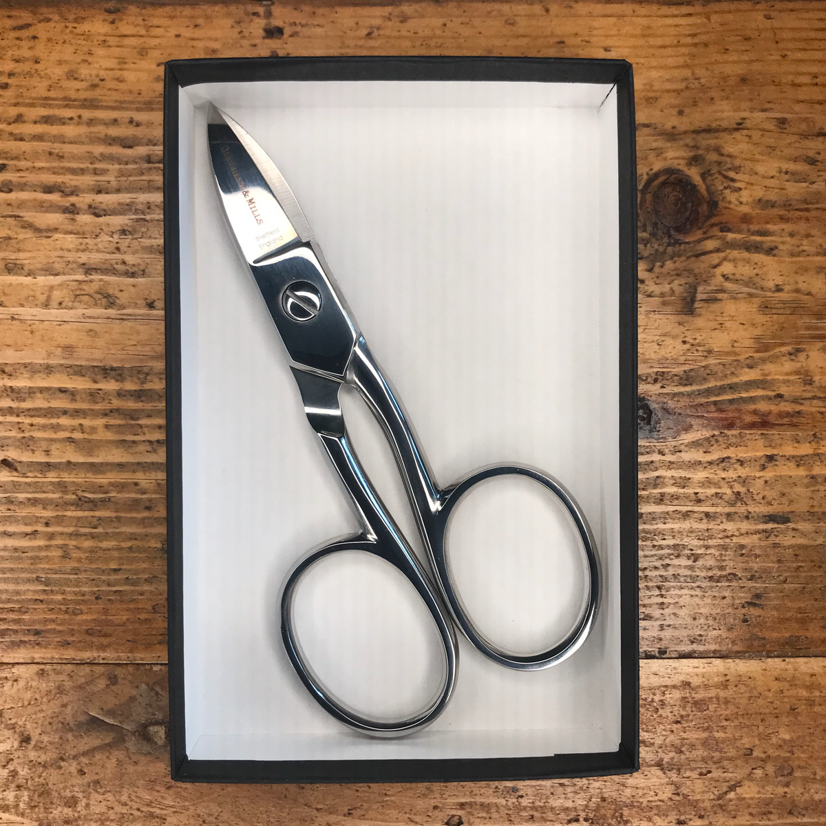 Merchant & Mills Buttonhole Scissors - theweavingroom